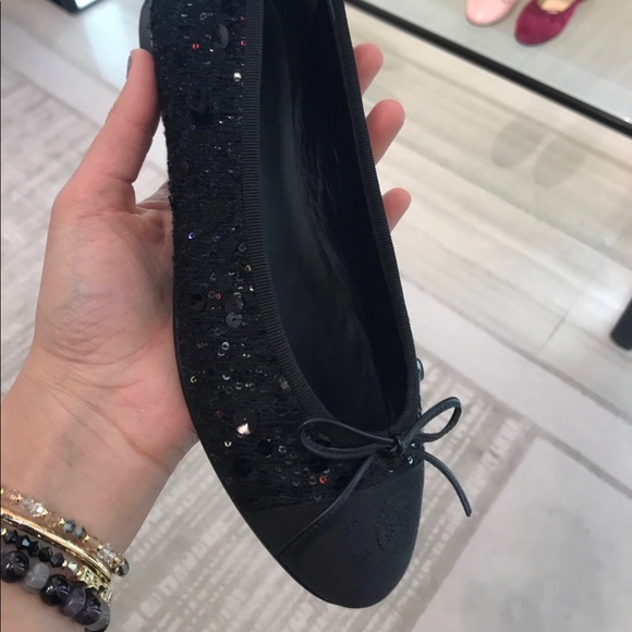 CHANEL Ballet Flats - Picture 2 of 8